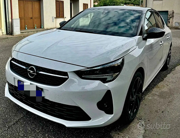 Opel corsa GS line