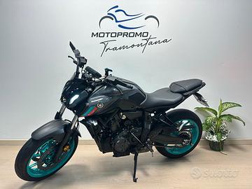 YAMAHA MT07 MT 07 MT-07 / 12.000KM / DA 99€ AL MES