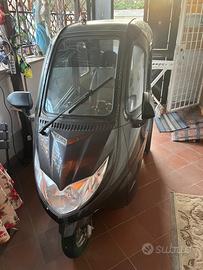 UM Altro modello - 2022