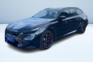 BMW M5 Touring 4.4 727cv auto