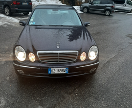 Mercedes E 270