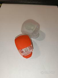 Kit Luci Bici Led Avanti e Dietro Pile incluse
