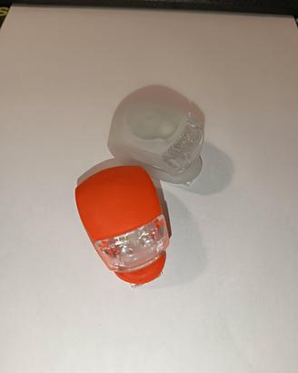 Kit Luci Bici Led Avanti e Dietro Pile incluse