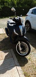 Piaggio Beverly 300