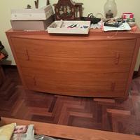 camera matrimoniale senza armadio e vetrinetta