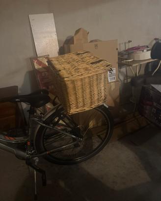 Cestino in vimini per bici