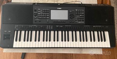 Yamaha psr sx 700 