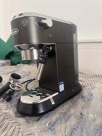 Macchina da caffè espresso con cialde o macinato