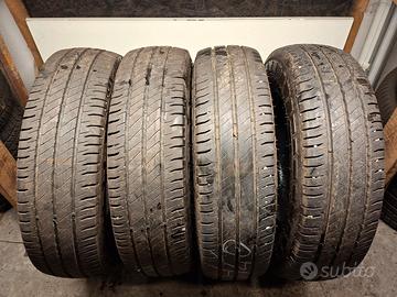 gomme 215/75/16c michelin al 70%