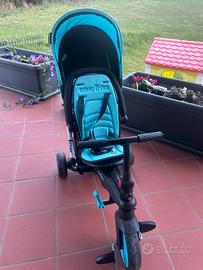 Passeggino Smart trike celeste/nero