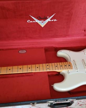 Fender custom shop. Jimi hendrix  Woodoo child...