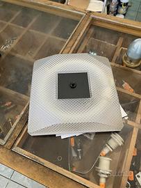 Plafoniera con lampadina