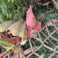 Aratro reversibile mono vomero