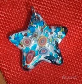 ciondolo stella in vetro dipinto multicolore