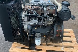 Motore Perkins 3 cilindri tipo 1103A -33T 2506/ 15