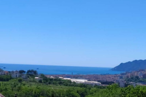 Villa con vista mare