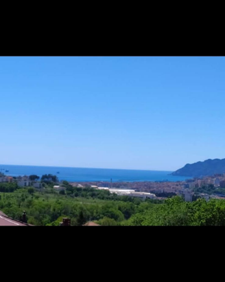 Villa con vista mare