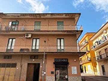 Appartamento in centro con ampia balconata