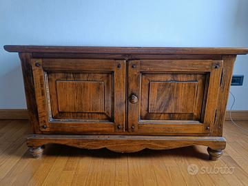 Mobile in legno –