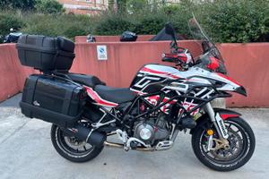 Benelli TRK 502 stradale