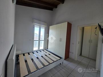 2 LOCALI A RUSSI