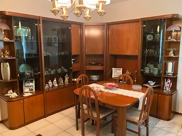 Soggiorno Completo Classico in Legno