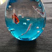 uovo fermacarte murano