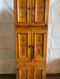 Mobile tirolese in legno massello