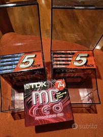 Set TDK:11 minidisc registrabili e 2 custodie