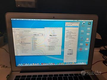 MacBook Air 13" 2010 4gb RAM SSD 256 Gb.