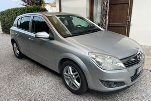 Opel Astra gpl