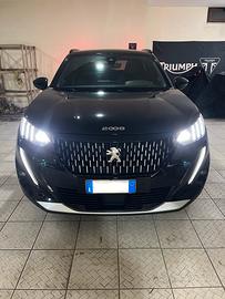 Peugeot 2008 versione GT LINE