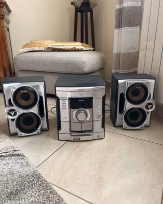 Stereo sony