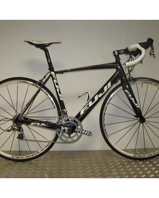 Bici total Carbonio Fuji