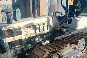 Trattore cingolato lamborghini