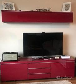 Mobile parete attrezzata rosso