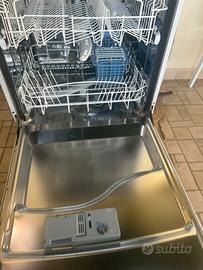 Lavastoviglie Ariston, L68