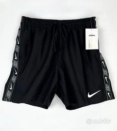 Costume Nike Nero e Bianco e Arancione e Bianco
