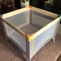 Lettino da campeggio Box  e materassino Hauck