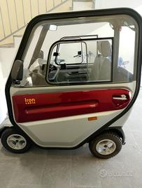 Motorino per anziani