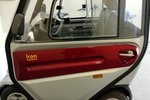 Motorino per anziani