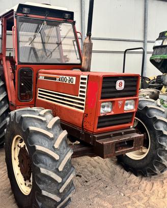 TRATTORE FIAT 100/90 DT 33KMH