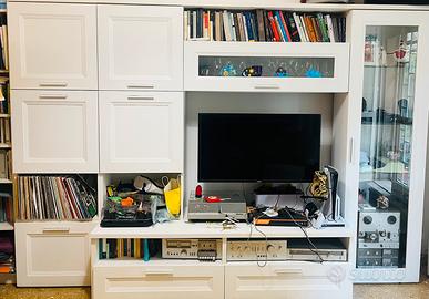 Veteina  libreria  per salone