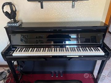 Yamaha Clavinova Clp 785 PE