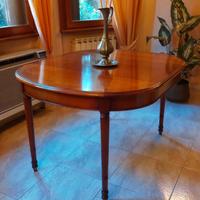 Tavolo soggiorno allungabile 