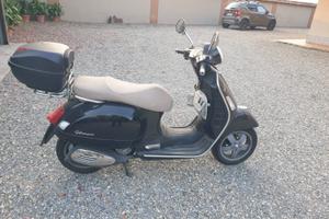 Vespa 250 gts