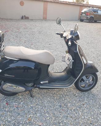 Vespa 250 gts