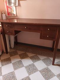 scrivania legno massello con intarsi