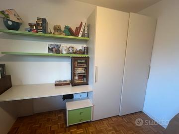 Armadio e scrivania Cameretta