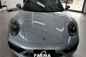 Porsche carrera 992 4s